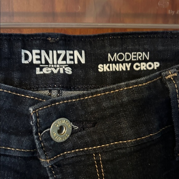 Levi's Denizen Modern Skinny Crop Jeans - Dark Blue - Picture 2 of 3